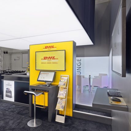 Messestand: MEINPAKET.de - Messe: Internetworld - Messestandort: München - Standfläche: 30m² - Standtyp: Eckstand