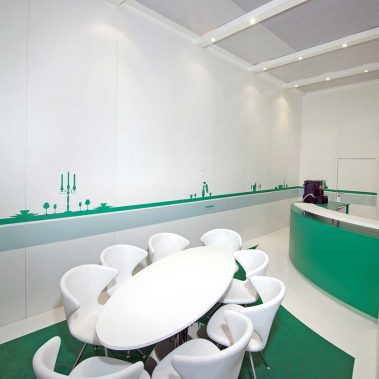 Interlloyd Messestand Sitzecke