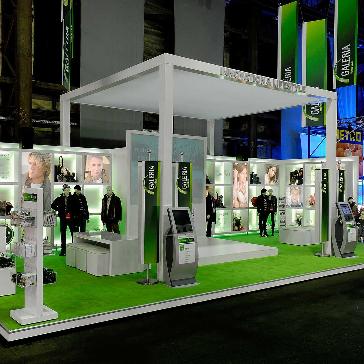 GALERIA KAUFHOF Messestand KAUFHOF Messestand von Blickfang Messebau