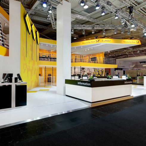 Messestand: Deutsche Post AG - Messe: CeBit - Messestandort: Hannover - Standfläche: 405m² + 240m² - Standtyp: Doppelstock