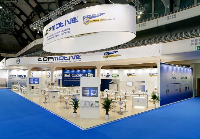 TOPMOTIVE Messestand von Blickfang Messebau