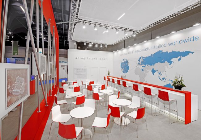 Astro Strobel AngaCable Messestand Blickfang Messebau 4