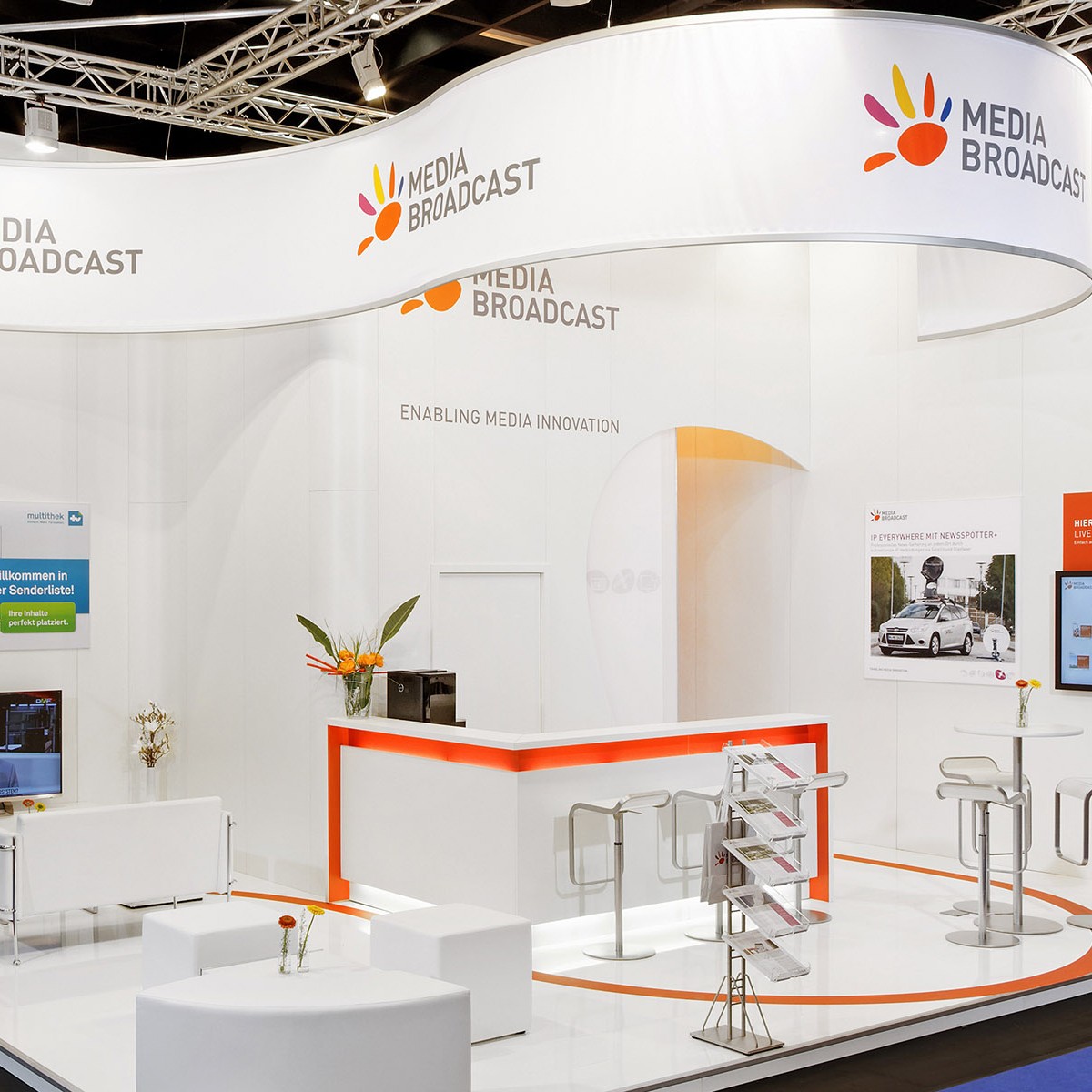 mediabroadcast Messestand Blickfang Messebau mediabroadcast Messestand Blickfang Messebau
