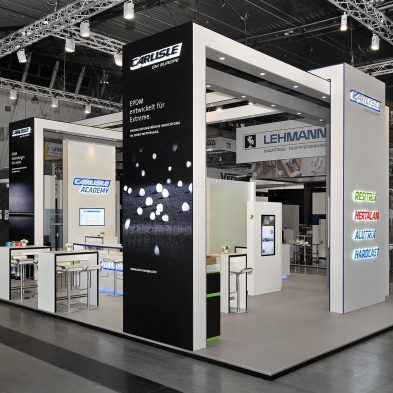 Messestand: CARLISLE® Construction Materials GmbH - Messe: Dach+Holz - Messestandort: Stuttgart - 108m² - Blockstand