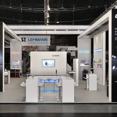 Messestand: CARLISLE® Construction Materials GmbH - Messe: Dach+Holz - Messestandort: Stuttgart - 108m² - Blockstand