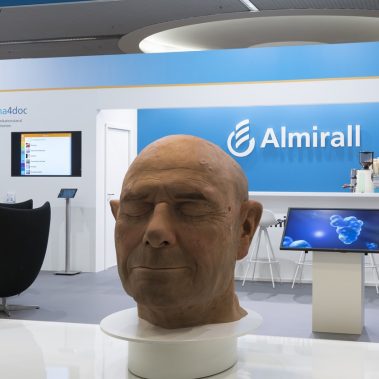 Messestand: Almirall Hermal GmbH - Messe: FoBi - Messestandort: München - 88m² - Kopfstand