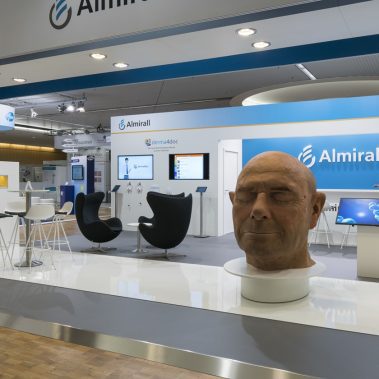 Messestand: Almirall Hermal GmbH - Messe: FoBi - Messestandort: München - 88m² - Kopfstand