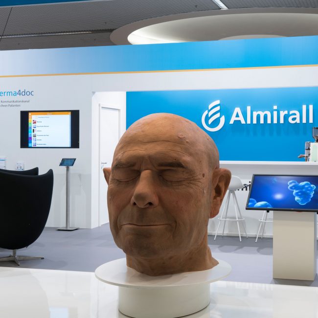 Almirall Messestand Fobi München 2