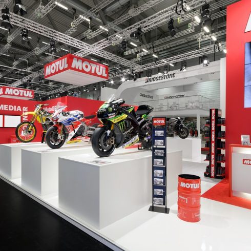 Messestand: MOTUL Deutschland GmbH - Messe: Intermot - Messestandort: Köln - 247m² - Inselstand