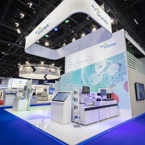 Messestand: Sysmex Europe SE - Messe: Medlab - Messestandort: Dubai - 120m² - Inselstand
