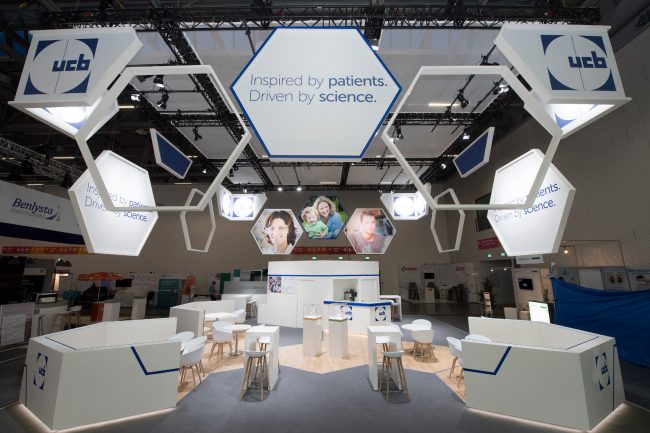 UCB DGRh Messestand 2