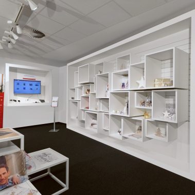 Shopkonzept: CEWE Stiftung & Co. KGaA - 750 m²