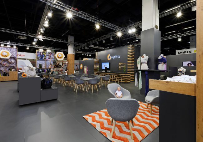 Ergobaby Messestand Beitragsbild