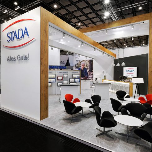 STADAPHARM GmbH - Messe: Expopharm - Messestandort: Düsseldorf - 131,25m² - Inselstand