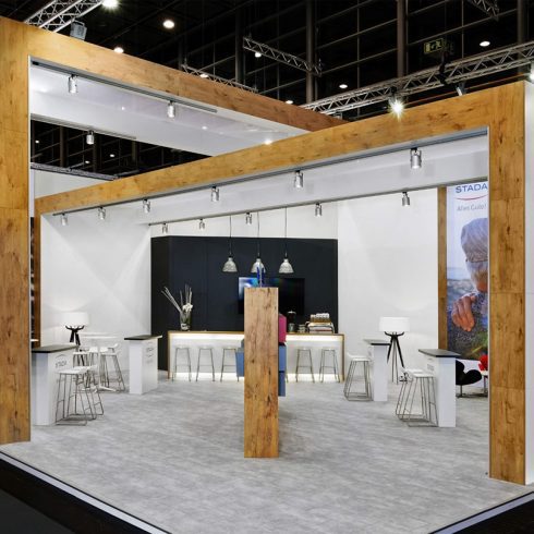 Messestand: STADA Consumer Health & STADAPHARM GmbH - Messe: Expopharm - Messestandort: Düsseldorf - 131,25m² - Inselstand