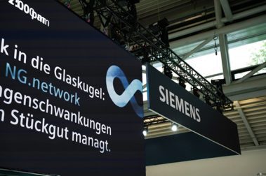 Messestand: Siemens Digital Logistics GmbH - Messe: Transport Logistic - Messestandort: München - 80m² - Inselstand