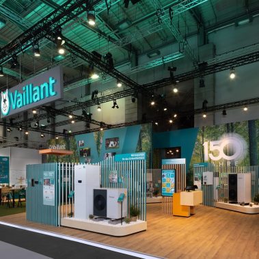 Messestand: Vaillant Deutschland GmbH & Co. KG - Messe: SHK+E Fachmesse für Sanitär, Heizung, Klima und Elektro - Messestandort: Essen - 346m² - Kopfstand
