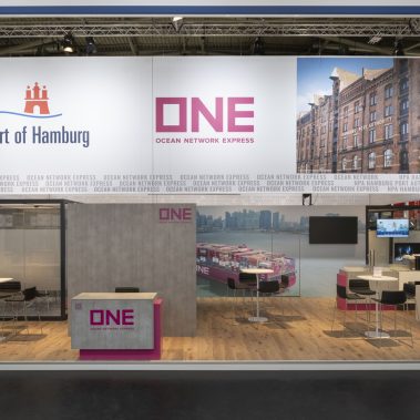 Messestand: Gateway Hamburg - Messe: Transport Logistic - Messestandort: München - Standfläche: 950m² - Standtyp: Inselstand